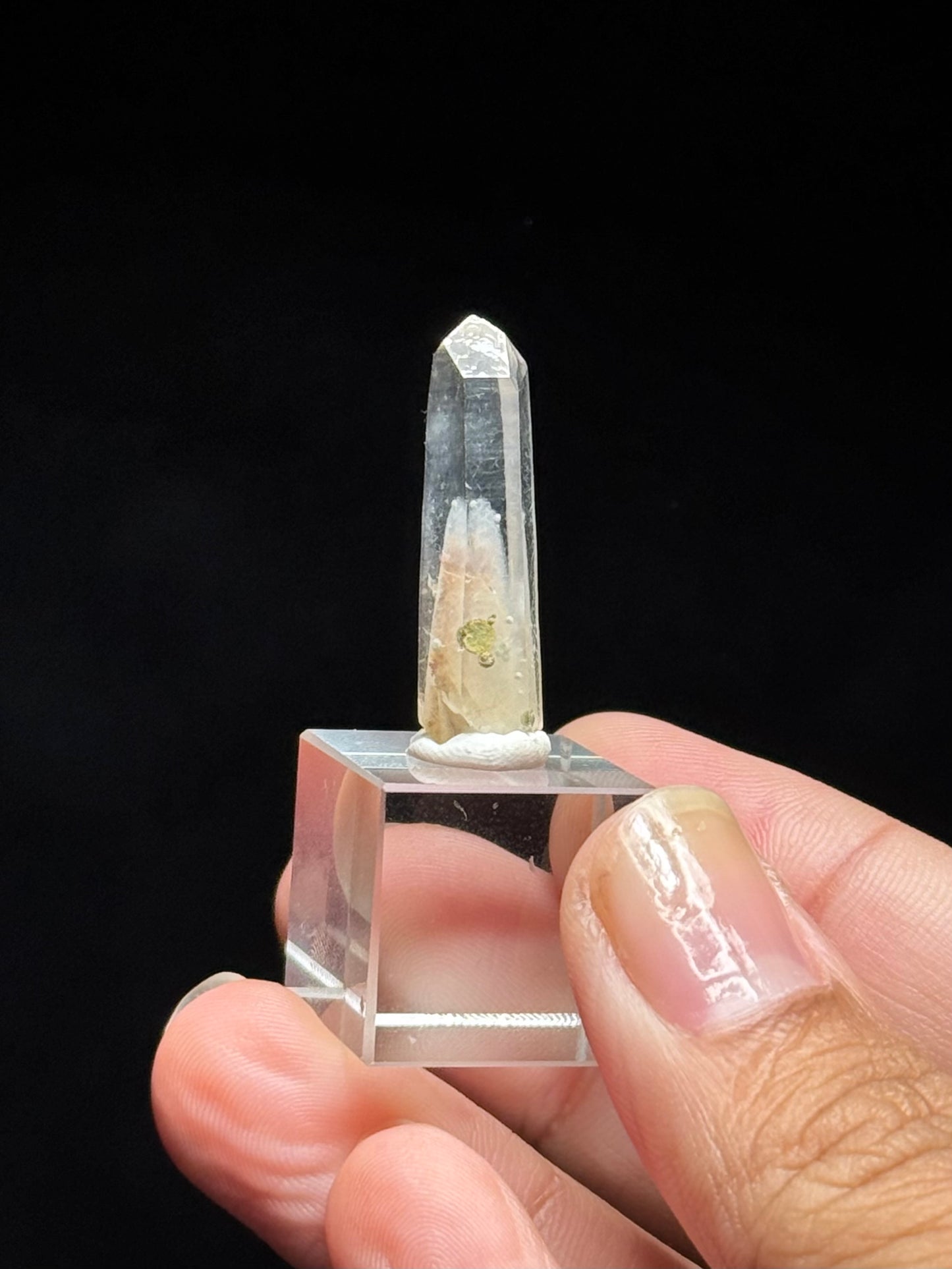 Cookite & Tremolite in Quartz