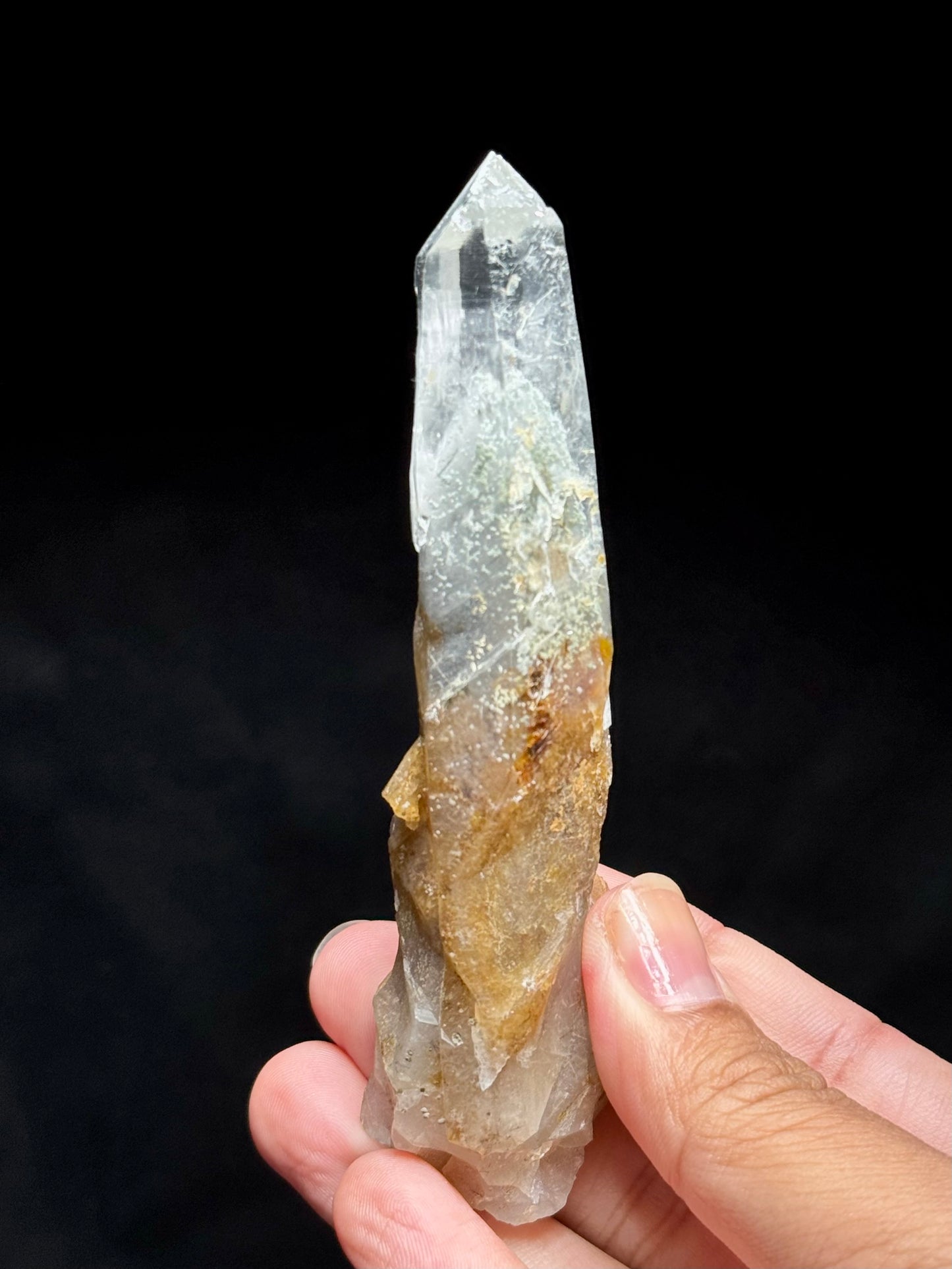 Cookite & Tremolite in Quartz