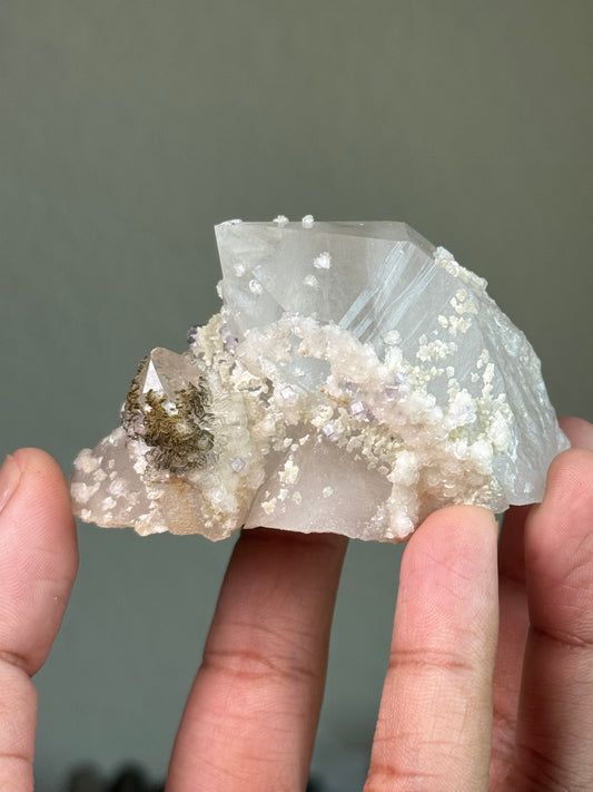 Quartz, Dolomite, Calcite & Fluorite