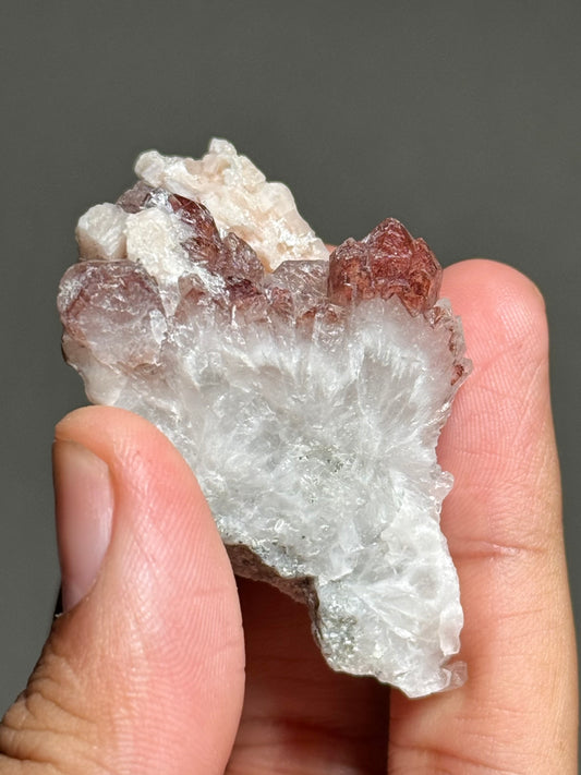 Quartz & Dolomite