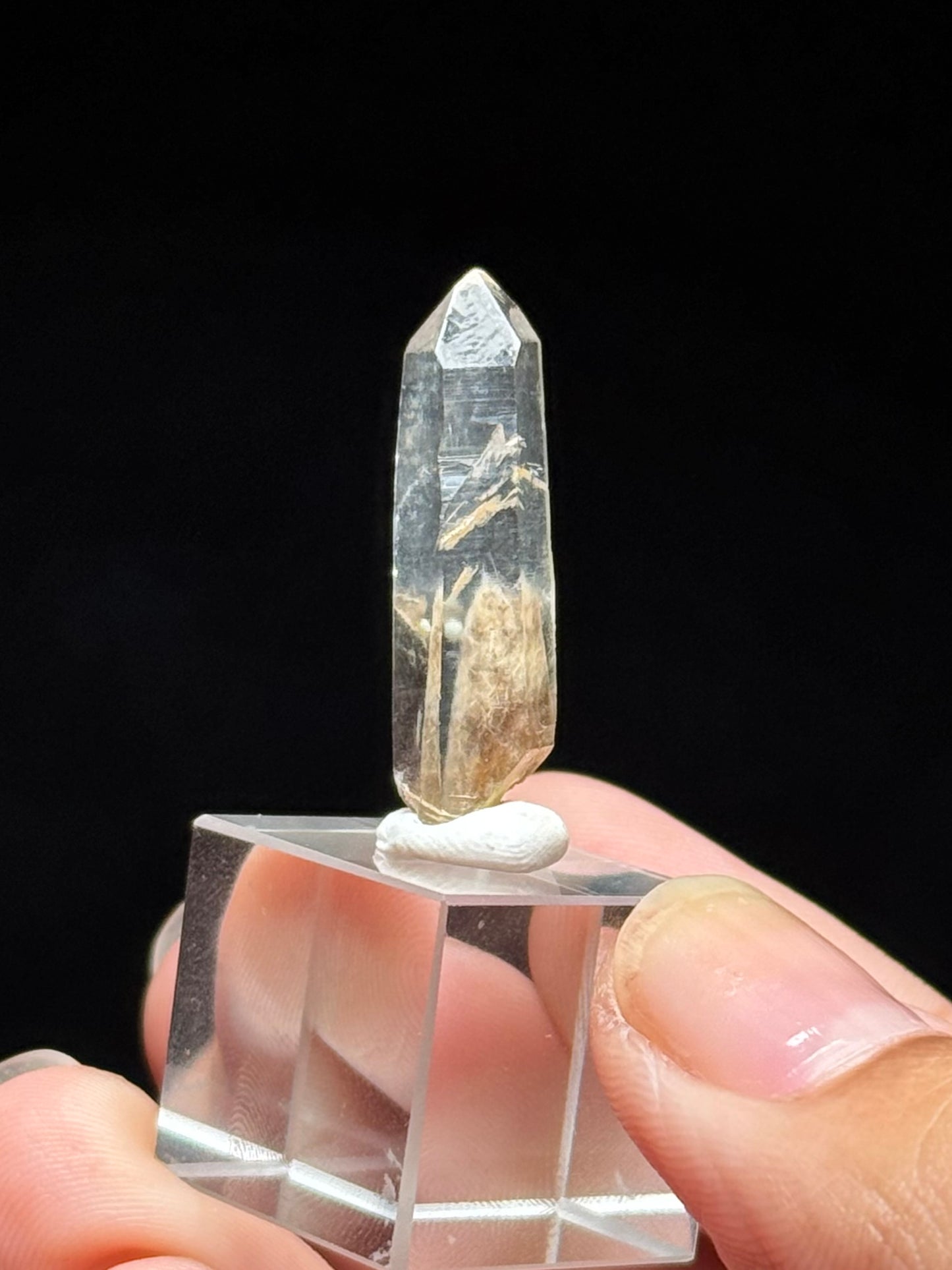 Cookite & Tremolite in Quartz