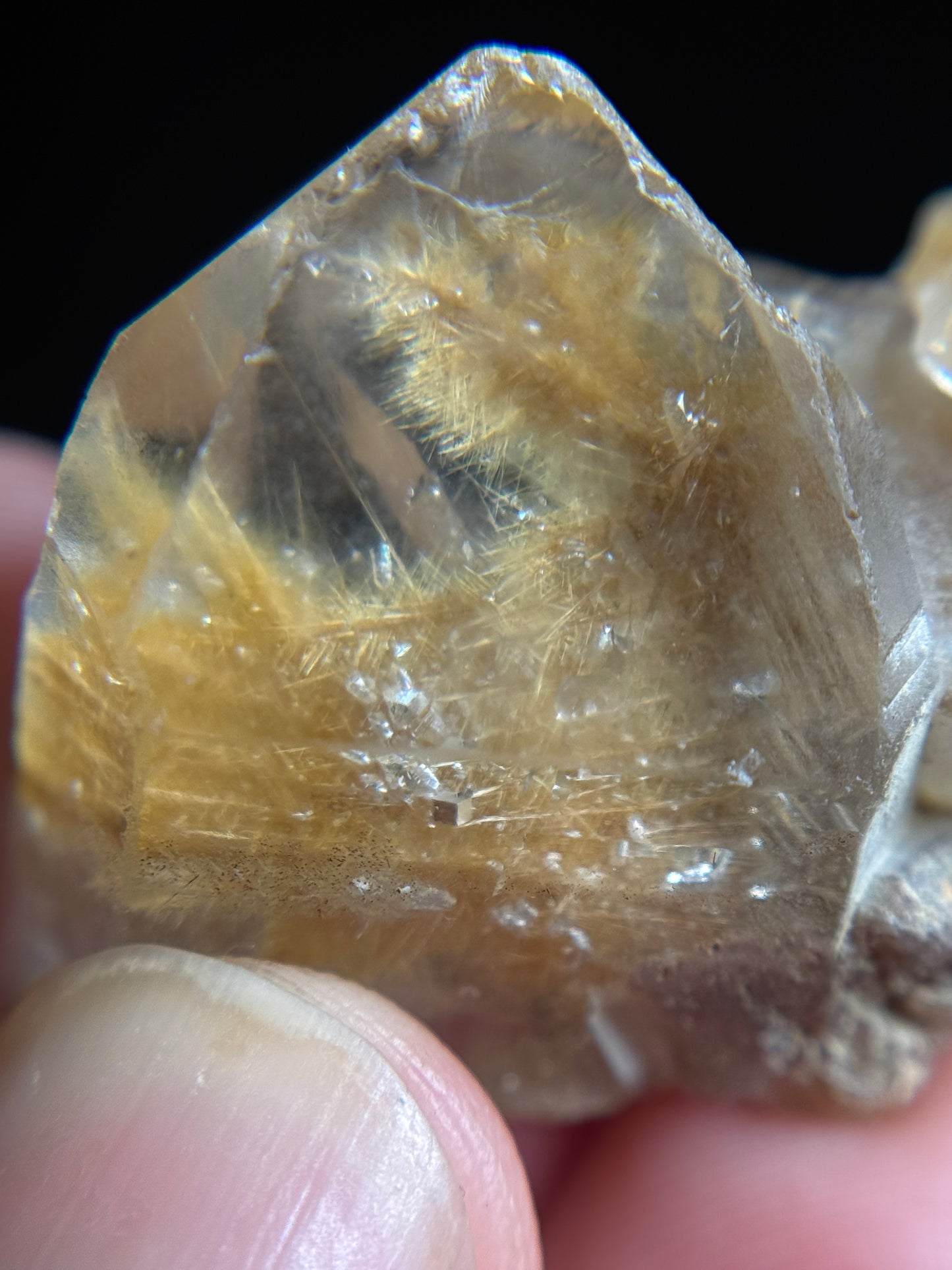 Rutile in Quartz