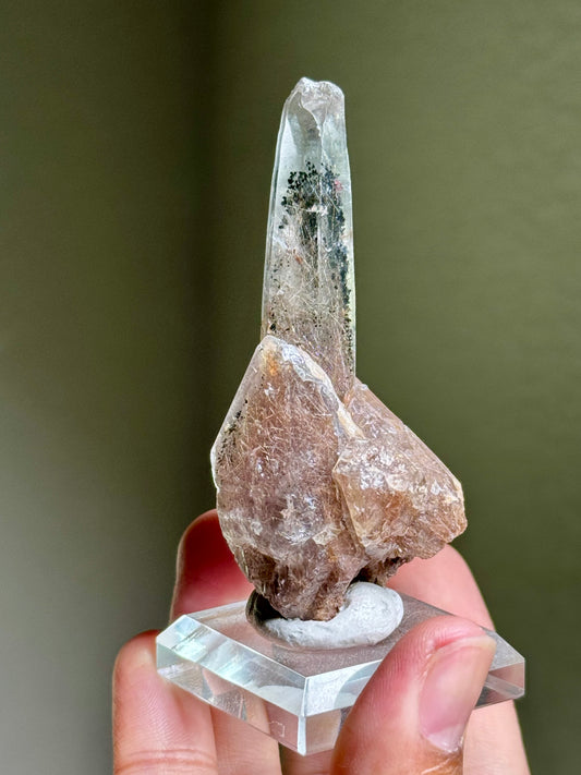 Rutile in Quartz