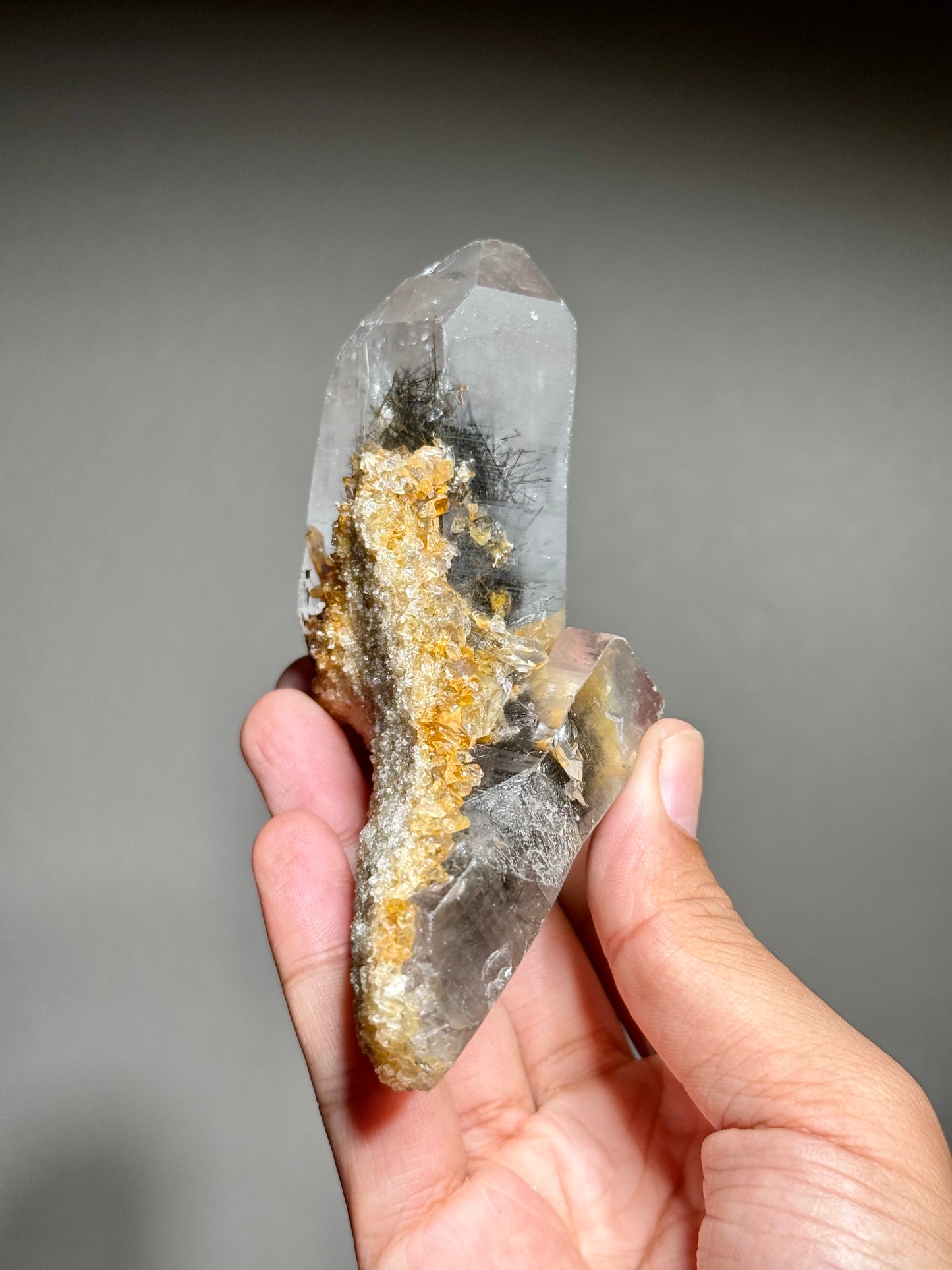 Rutile in Quartz