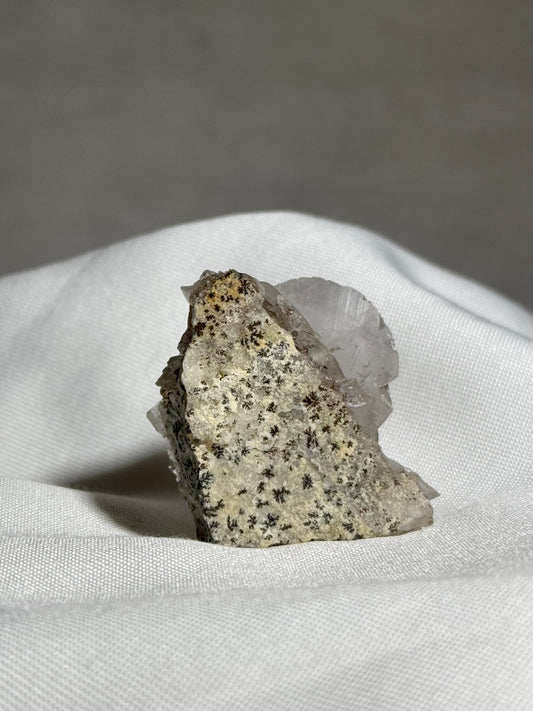 Fluorite & Calcite w/Dendrites