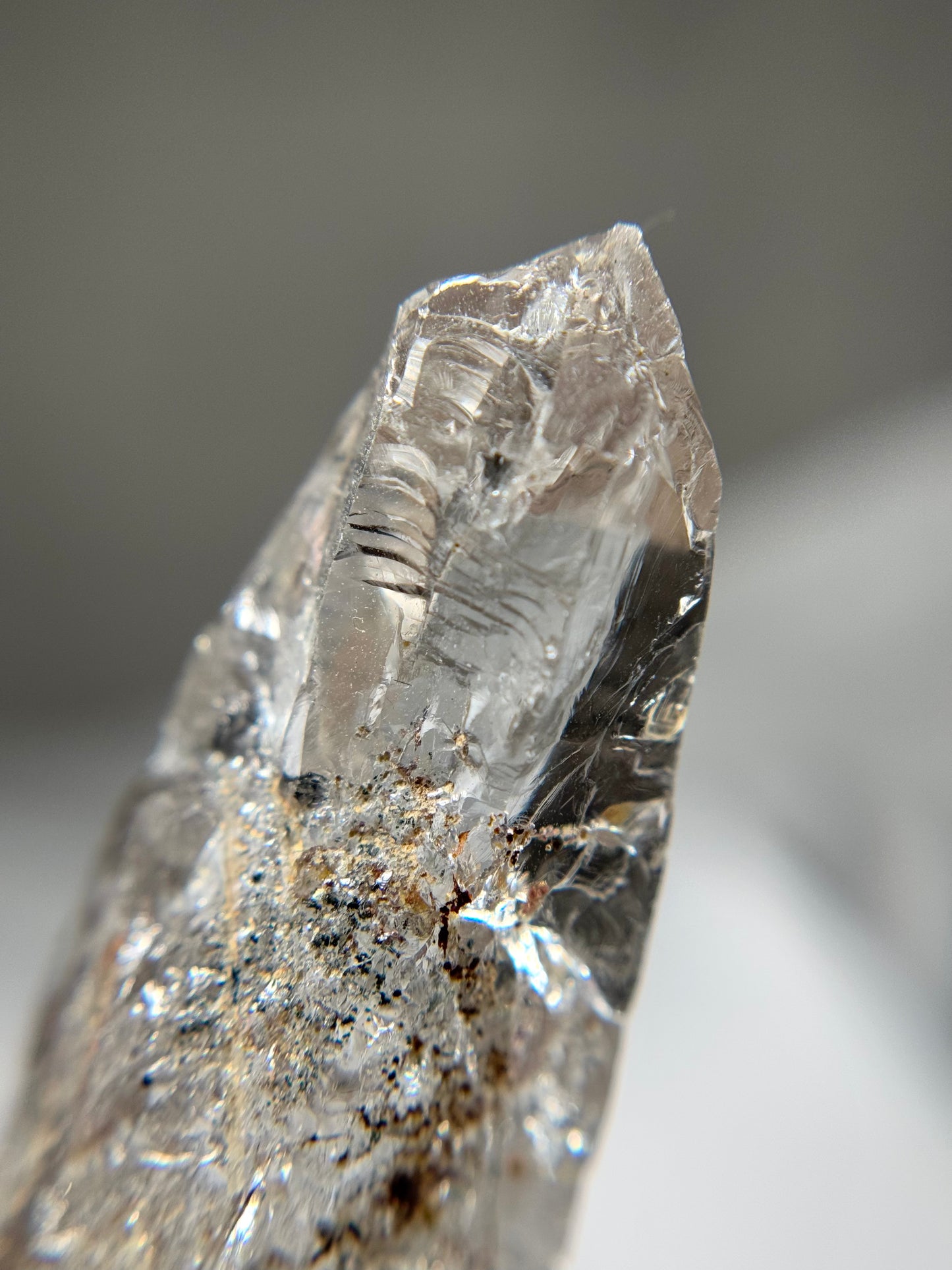Byssolite & Rutile in Quartz