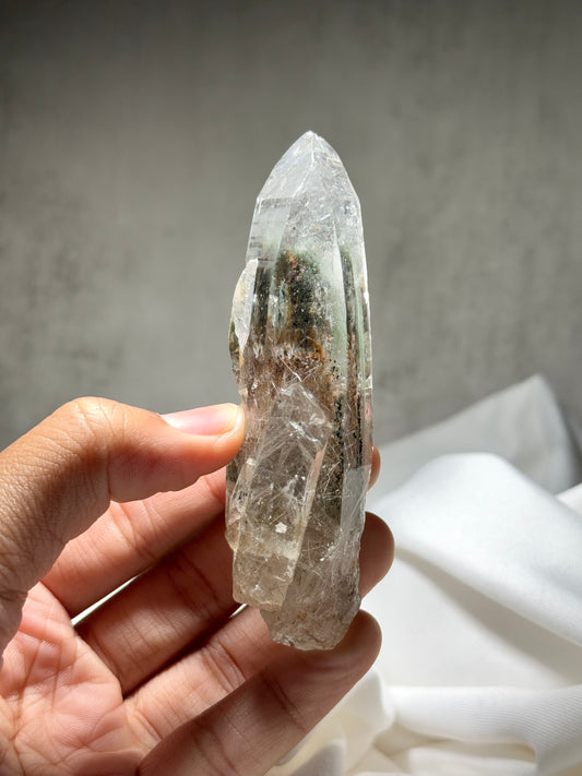 Byssolite & Rutile in Quartz