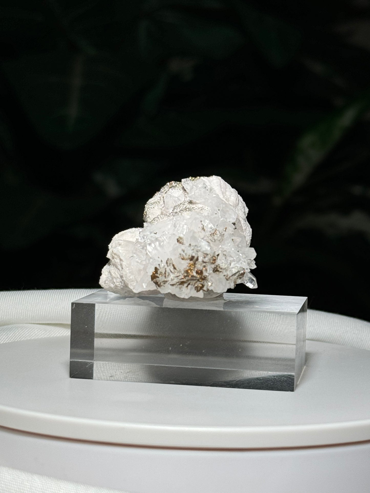 Quartz, Calcite & Chalchopyrite