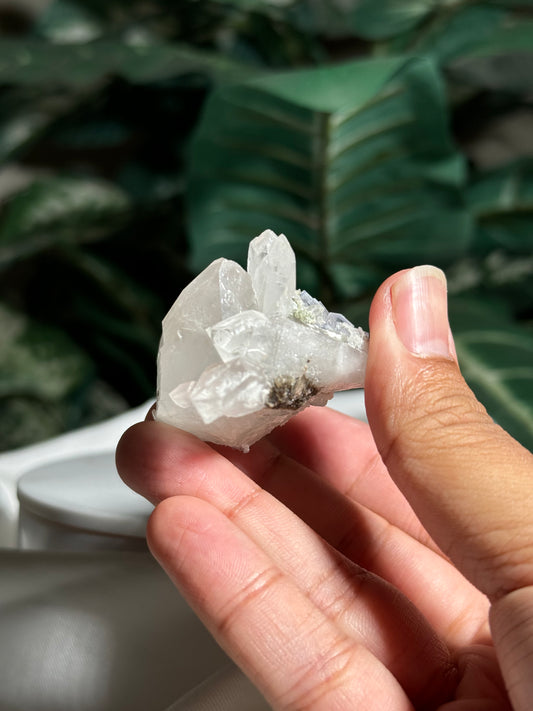 Quartz with Fluorite & Dolomite Inclusions
