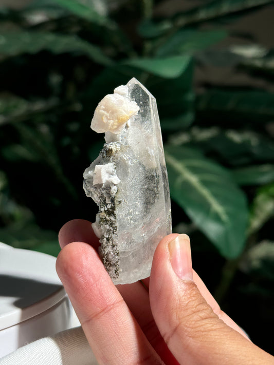 Quartz & Dolomite