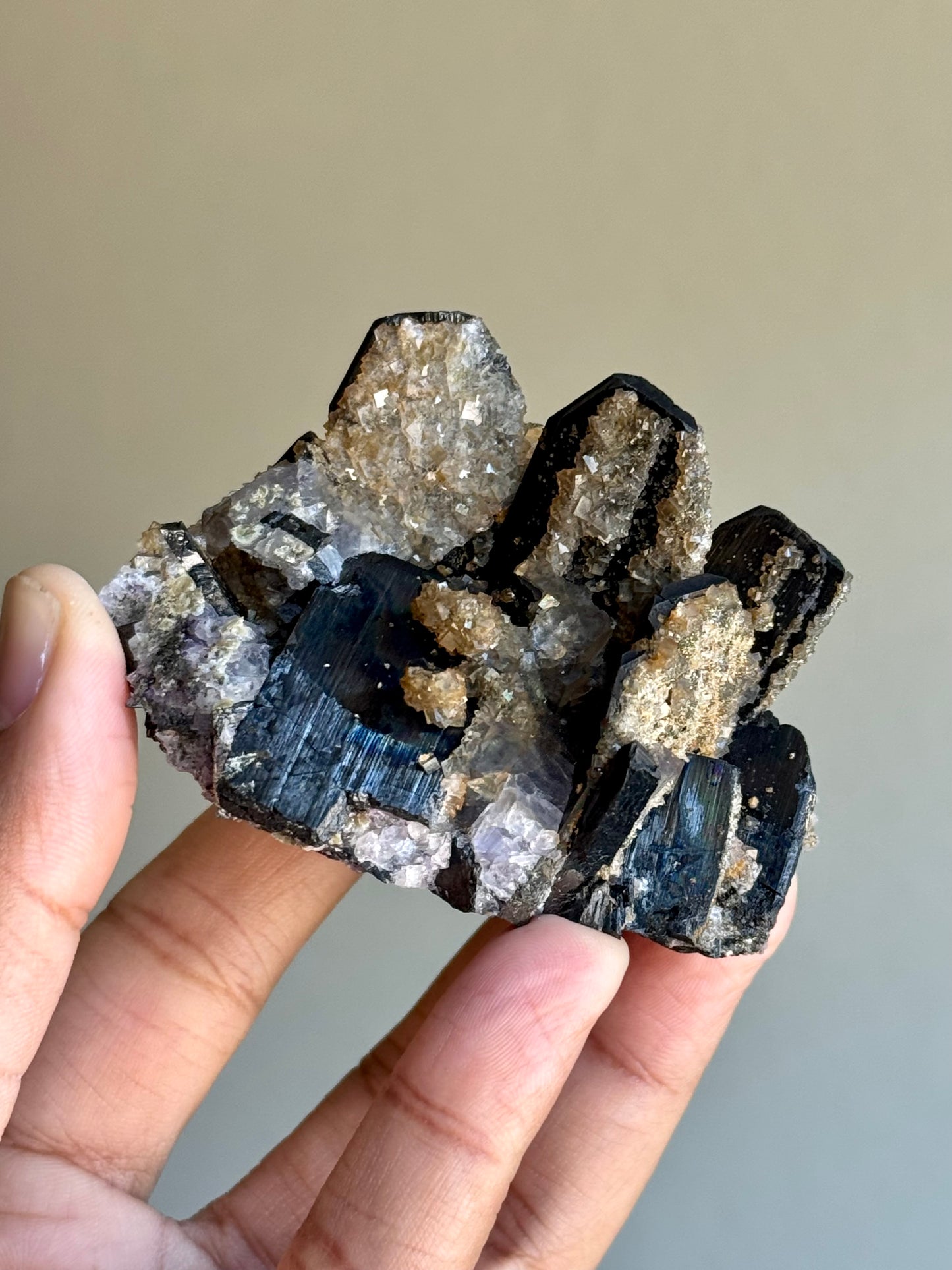 Ferberite & Fluorite