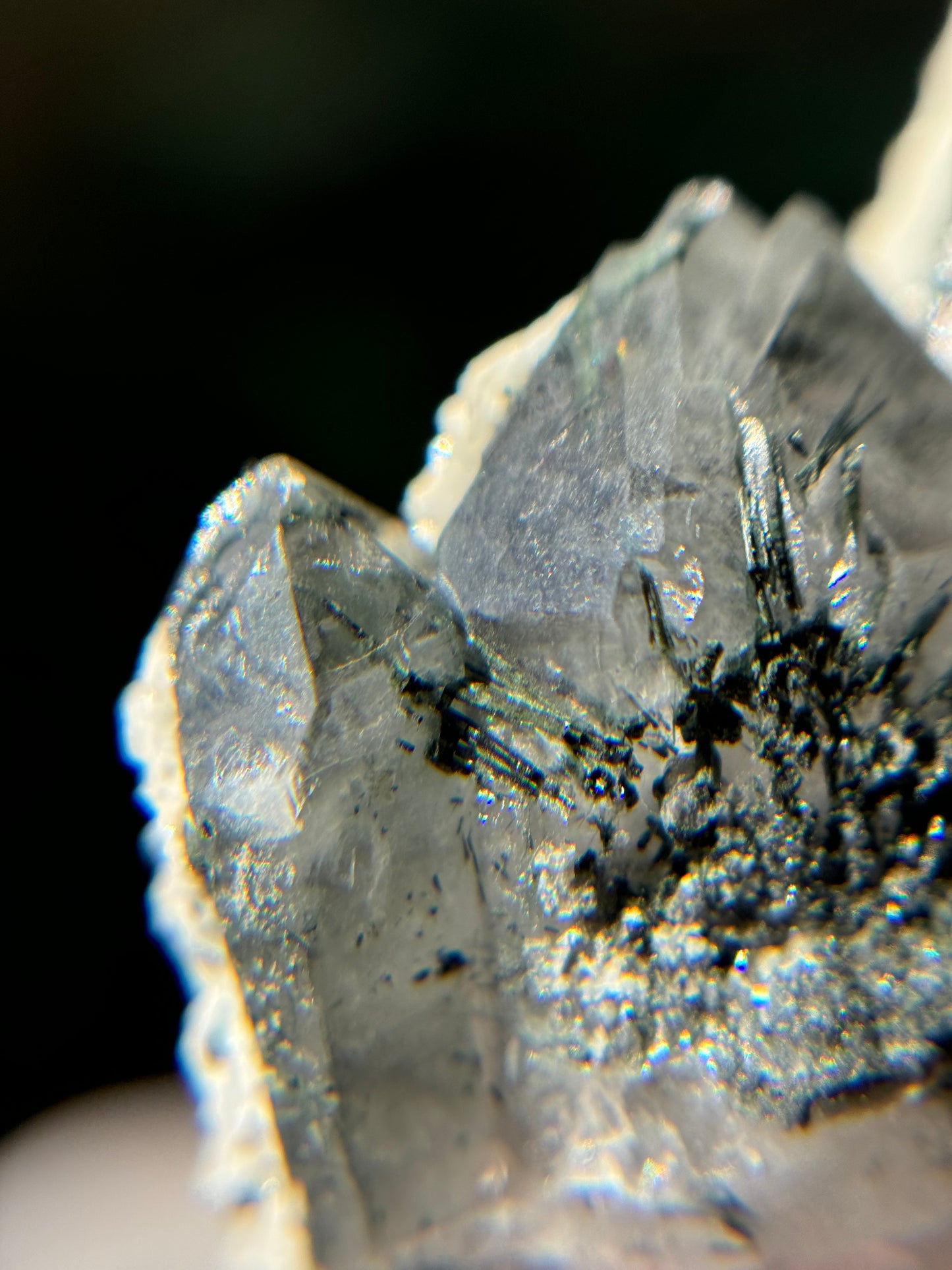 Quartz with Dolomite, Ferberite & Chlorite