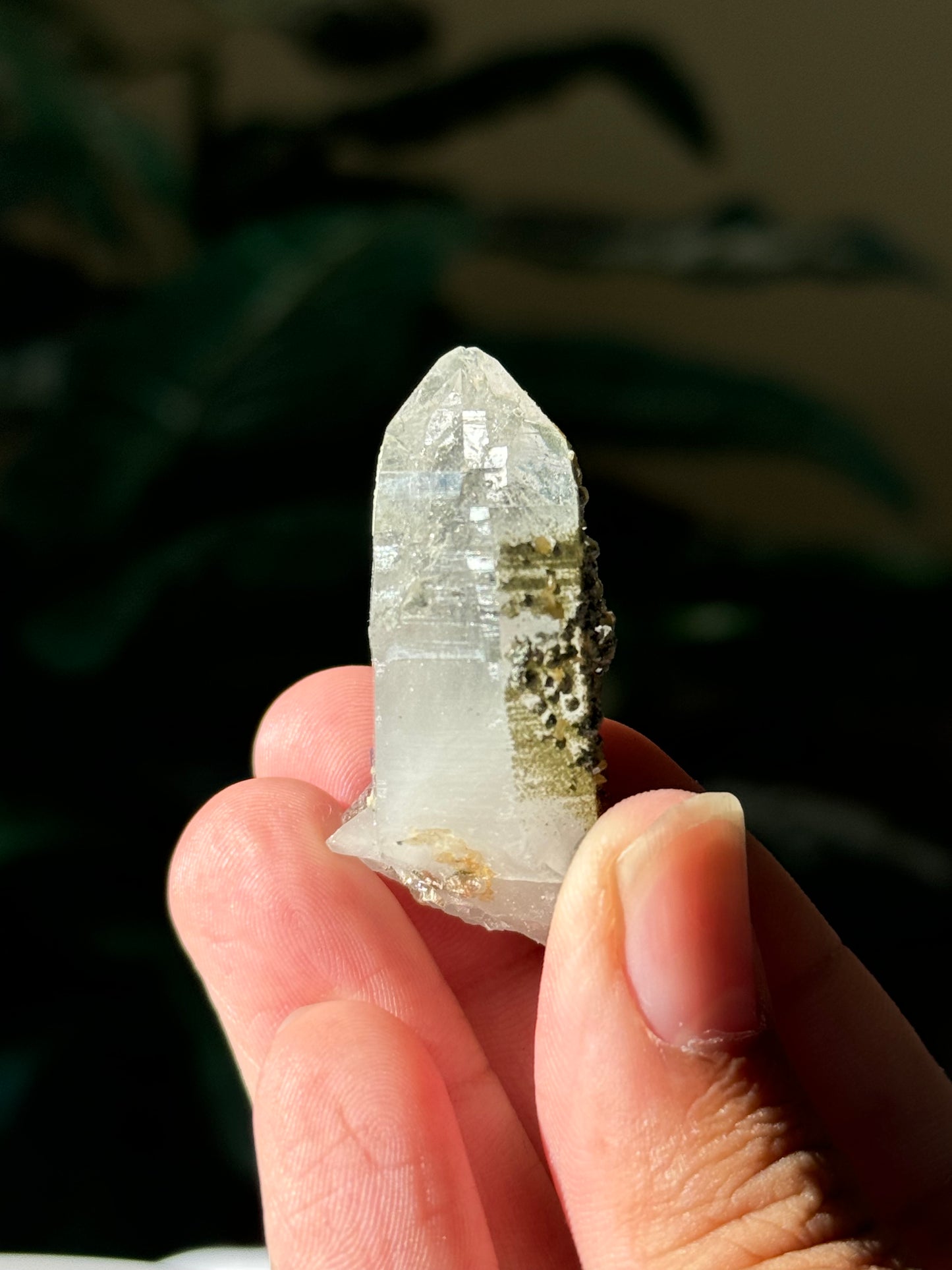 Quartz with Chalchopyrite inclusions