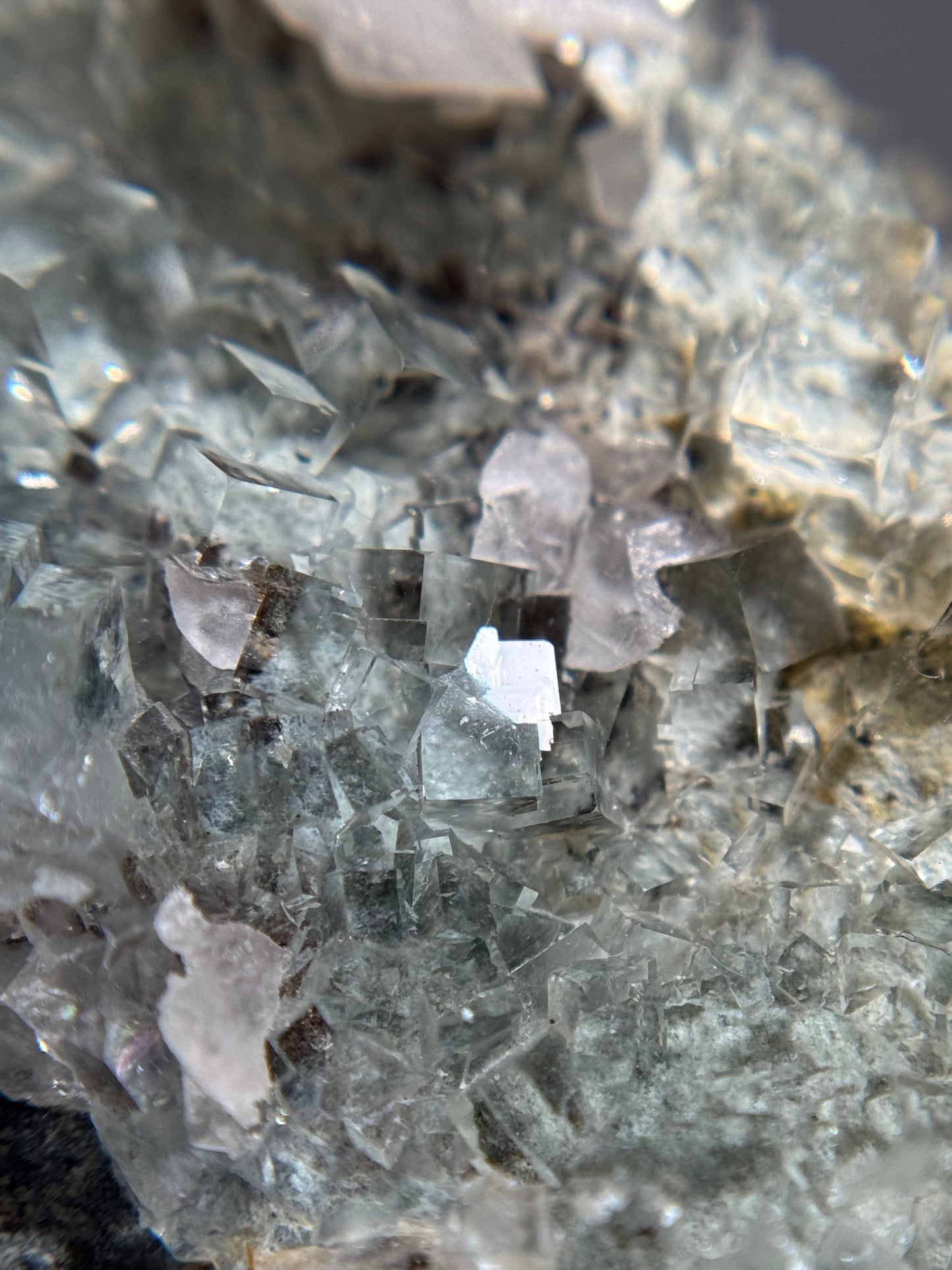 Fluorite & Calcite w/Dendrites