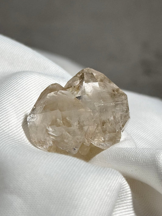 Quartz & Sepiolite