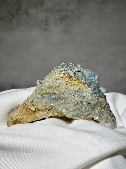 Fluorite w/Dendrites