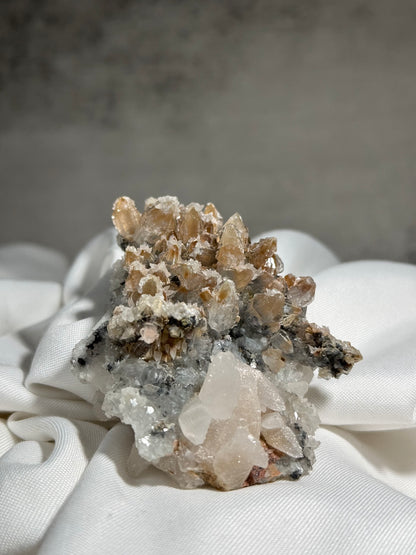Quartz & Calcite