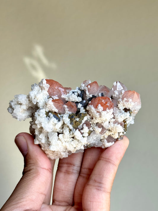 Quartz, Dolomite & Chalchopyrite