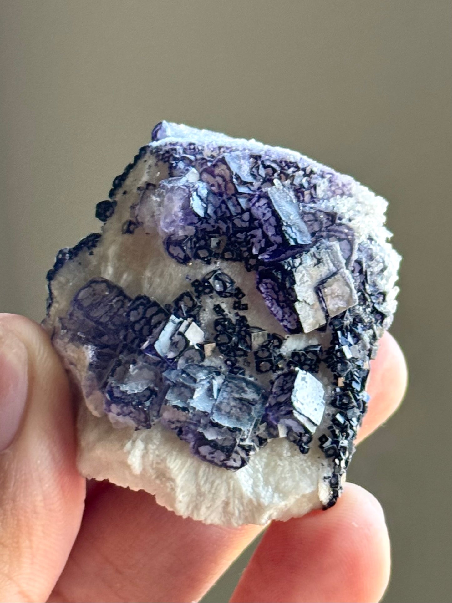 QR Code Fluorite on Quartz
