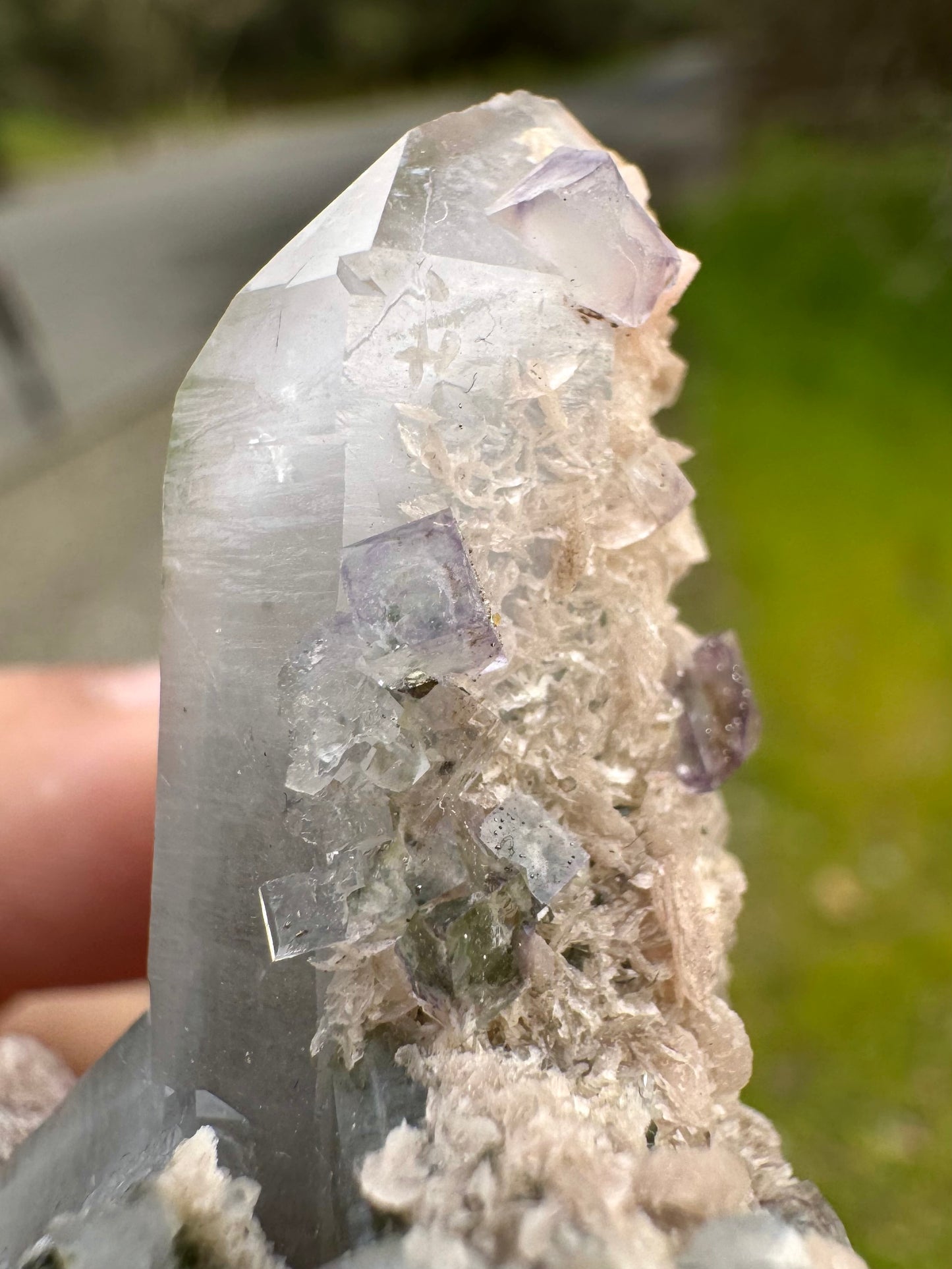 Quartz with Rhodochrosite & Fluorite