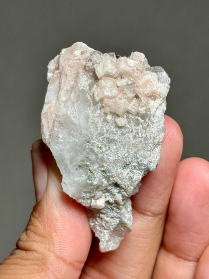 Quartz & Dolomite