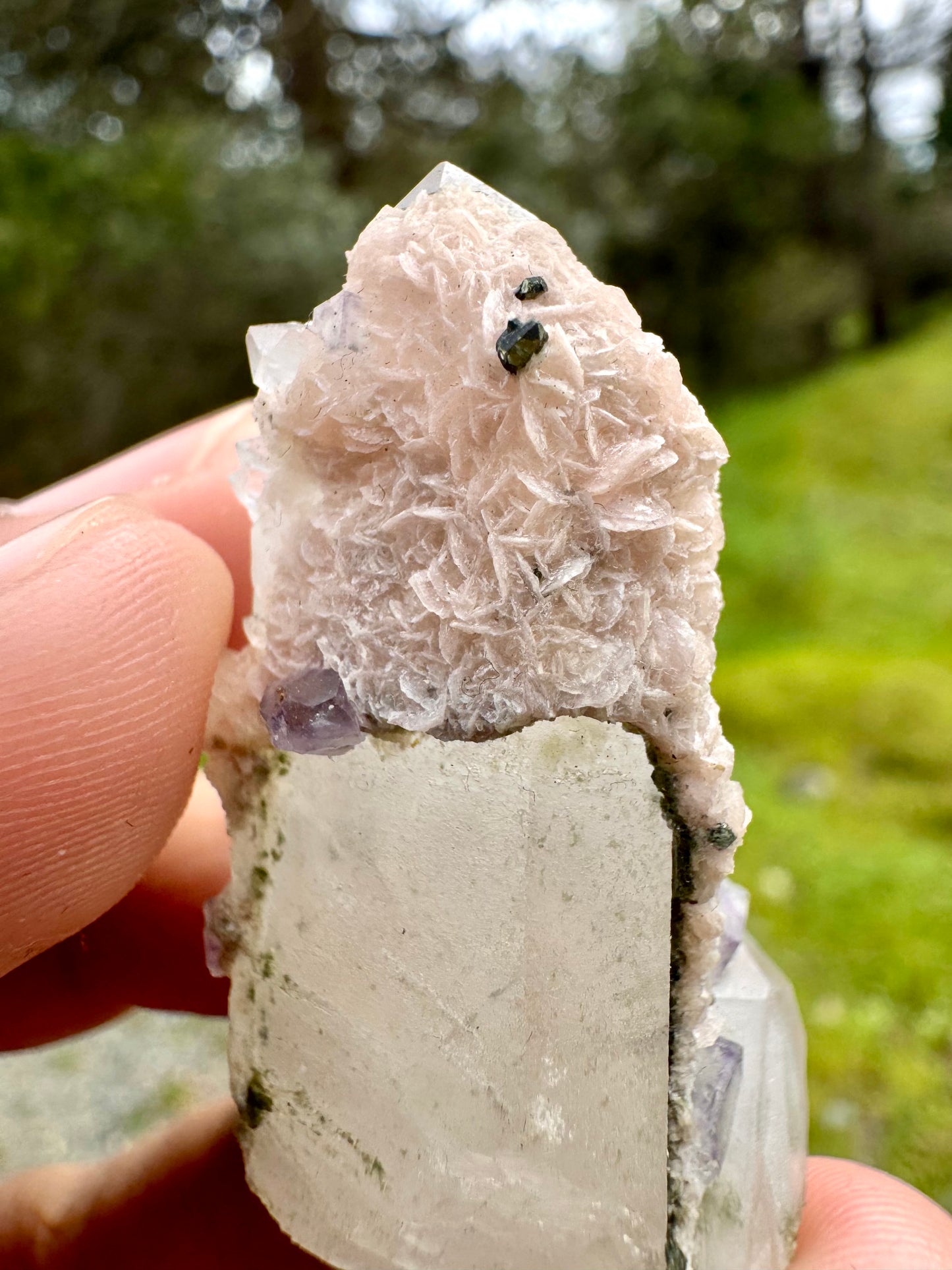 Quartz with Rhodochrosite & Fluorite