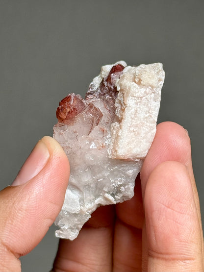 Quartz & Dolomite
