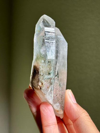 Byssolite & Rutile in Quartz