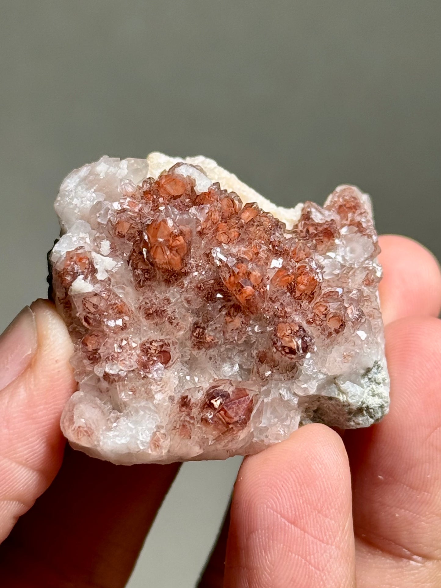 Quartz & Dolomite