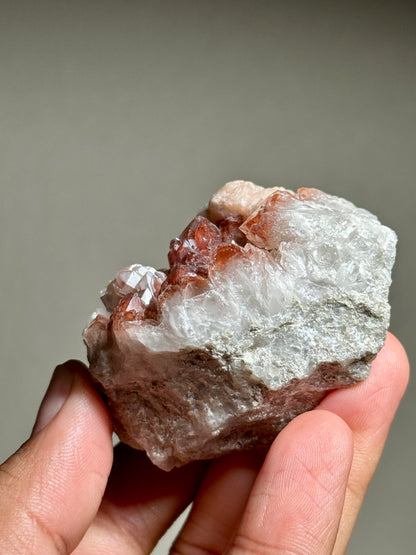 Quartz & Dolomite