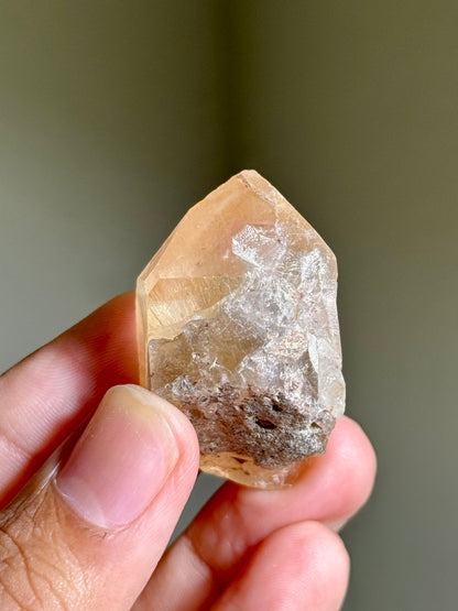 Rutile in Quartz
