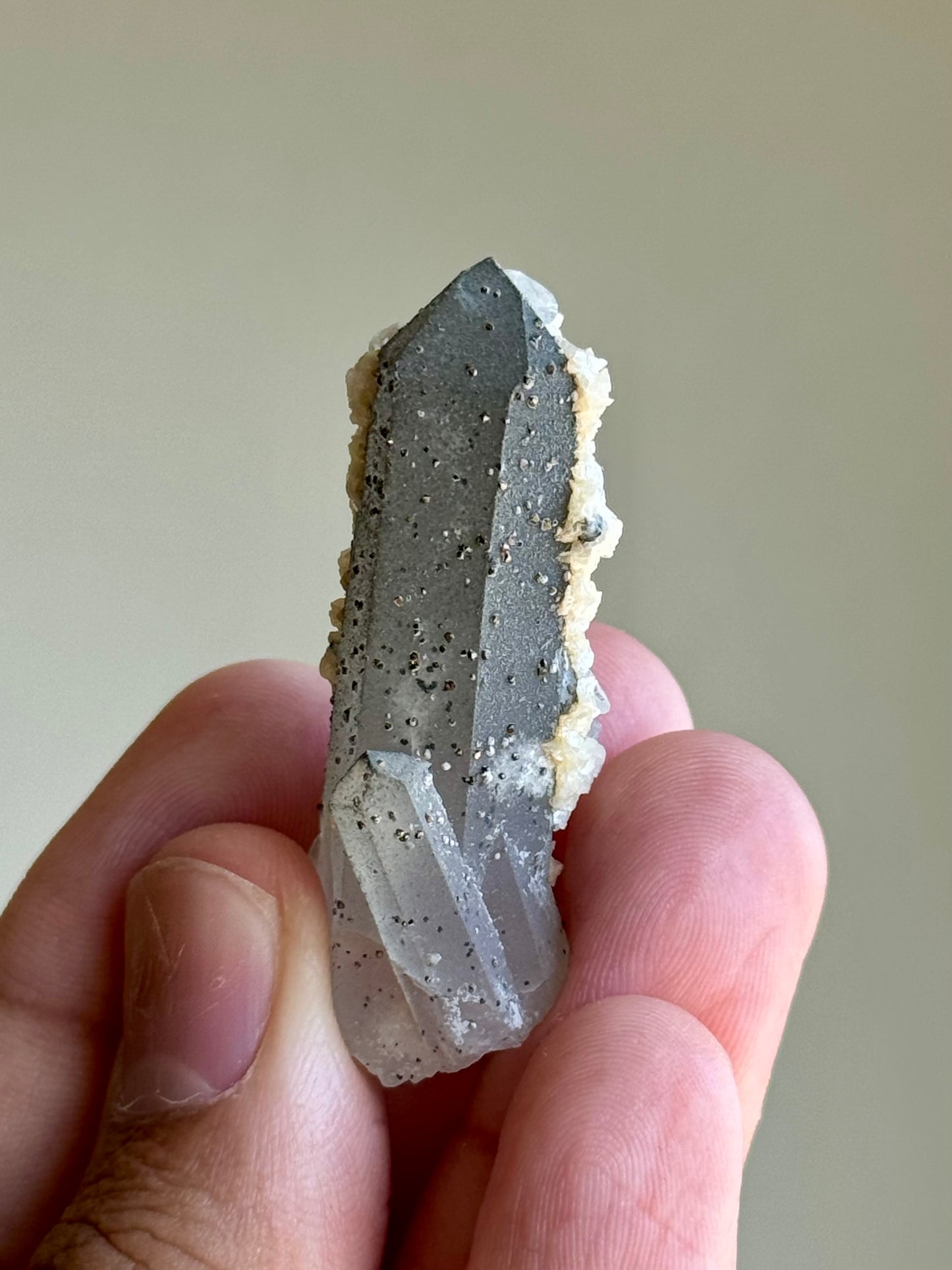 Quartz, Pyrite, Dolomite & Calcite