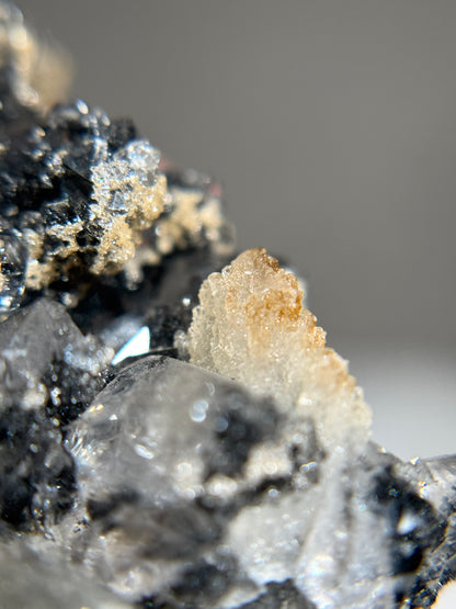 Quartz with Goethite & Calcite