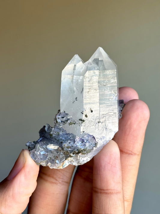 Quartz & Fluorite (fluorite inclusion)