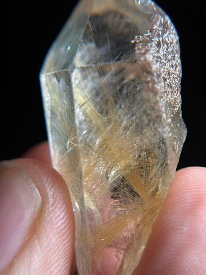 Rutile in Quartz