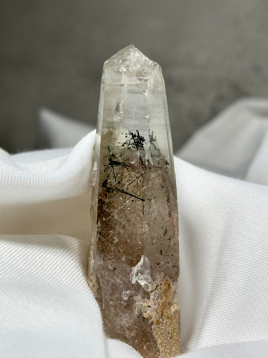 Byssolite & Rutile in Quartz