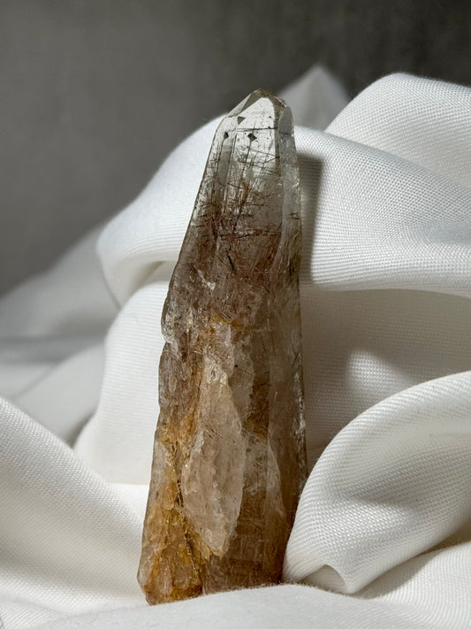 Byssolite & Rutile in Quartz