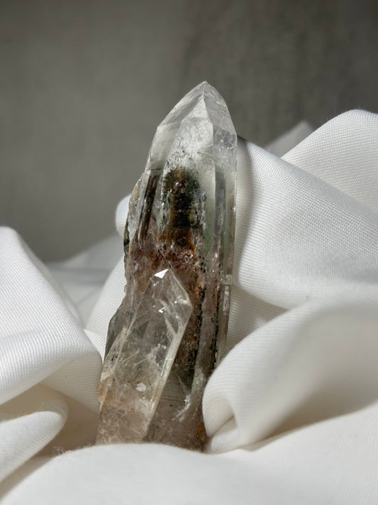 Byssolite & Rutile in Quartz