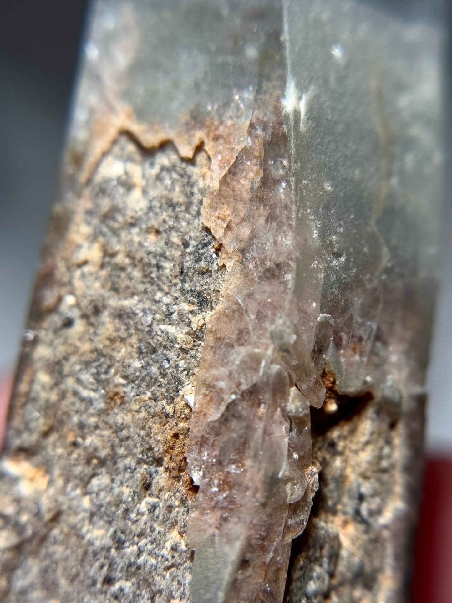 Rutile in Quartz