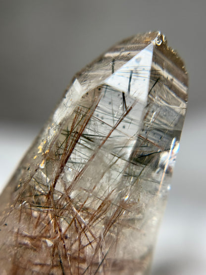 Byssolite & Rutile in Quartz