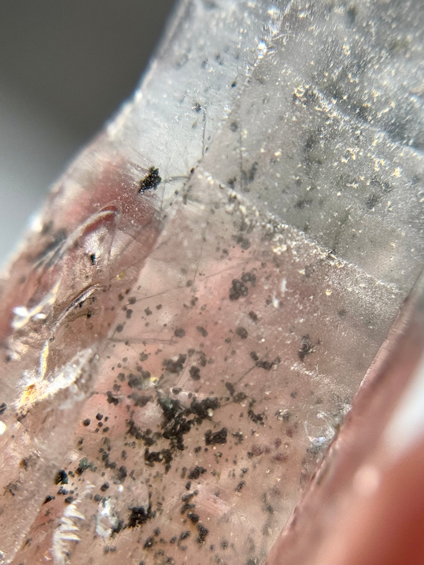 Byssolite & Rutile in Quartz