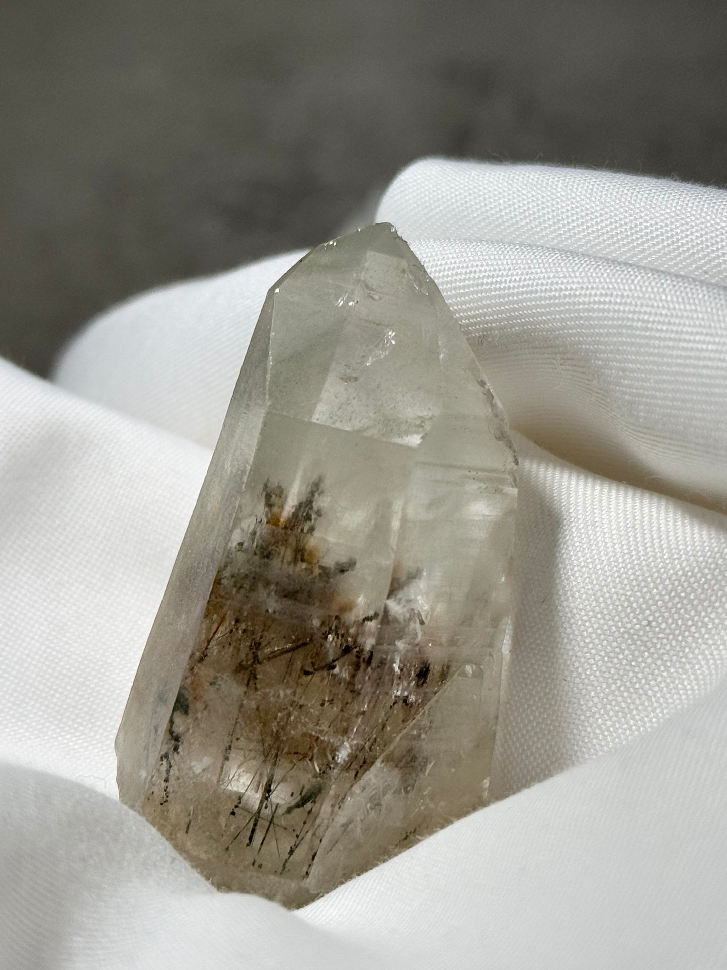 Byssolite & Rutile in Quartz