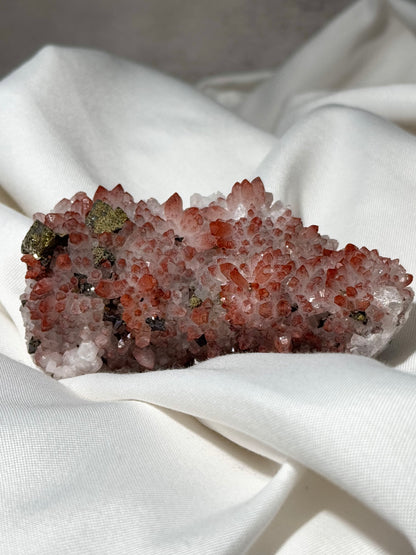 Quartz and Chalchopyrite