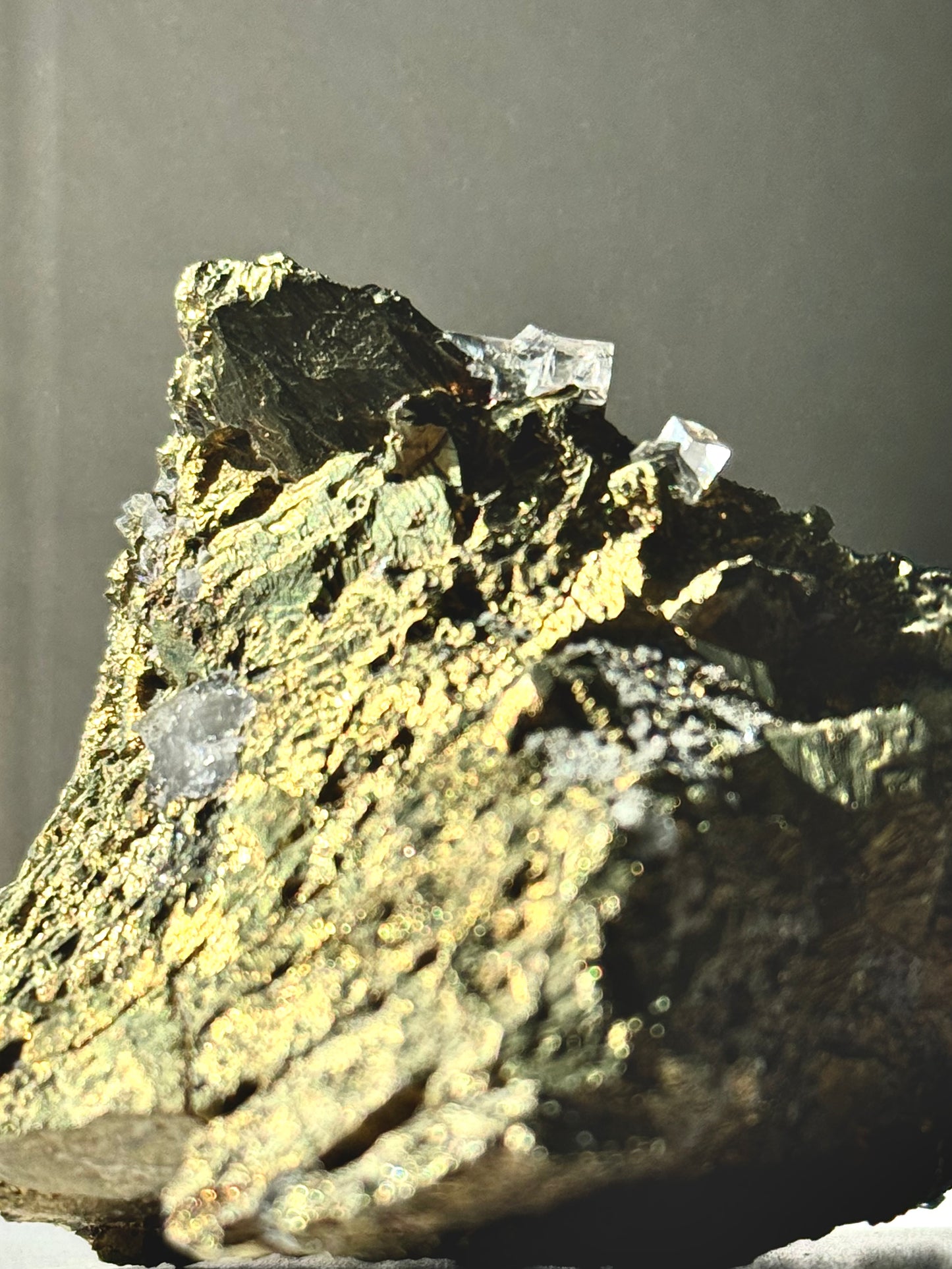 Gem Dolomite on Chalchopyrite