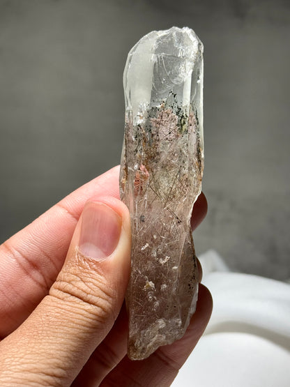 Rutile & Byssolite in Quartz