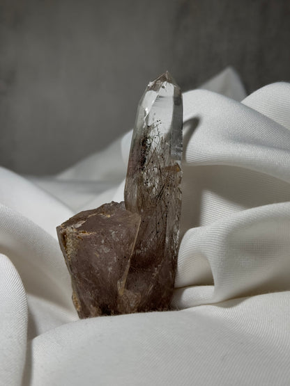 Byssolite & Rutile in Quartz