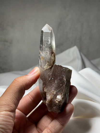 Byssolite & Rutile in Quartz