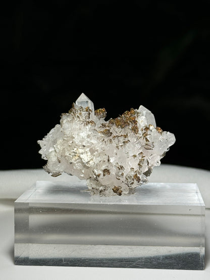 Quartz, Calcite & Chalchopyrite