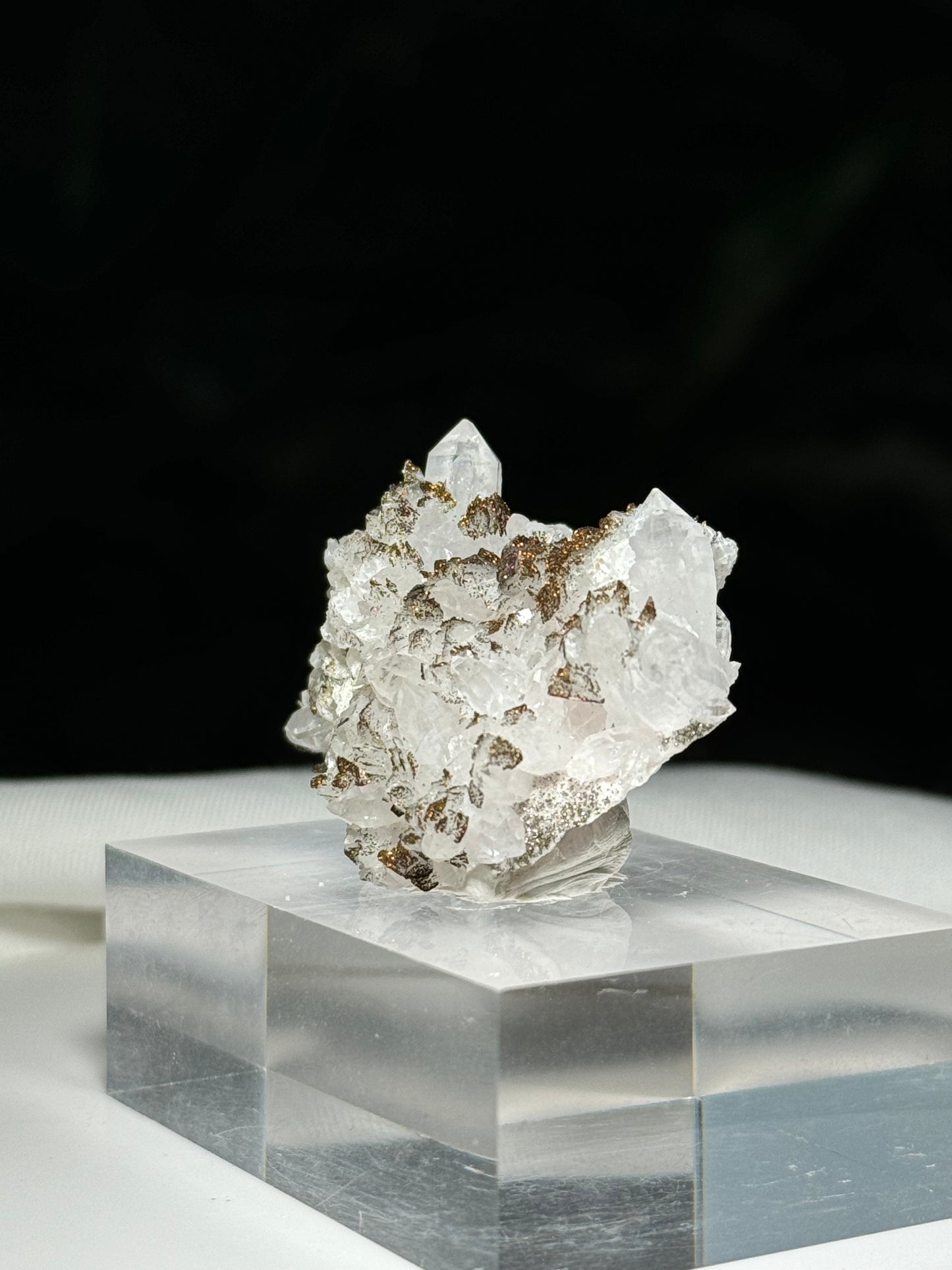 Quartz, Calcite & Chalchopyrite