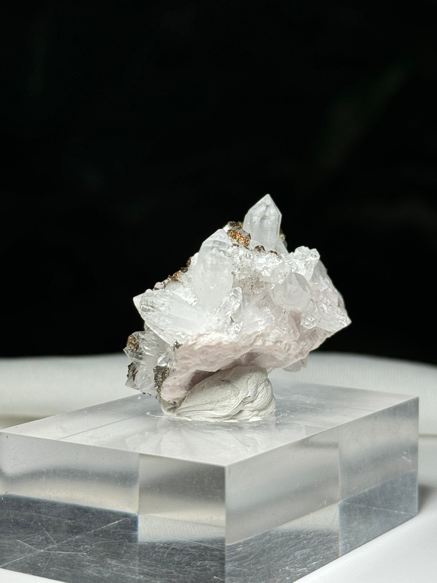 Quartz, Calcite & Chalchopyrite